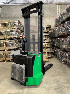 Самоходный штабелер HelpeR CL1646QD-Li - ХИТ ПРОДАЖ!!!